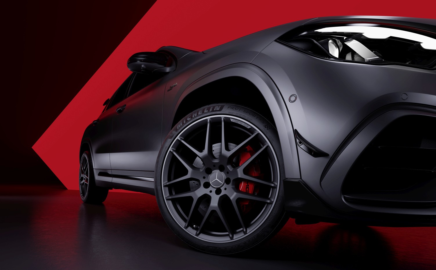 Mercedes-Amg Gla photo 7