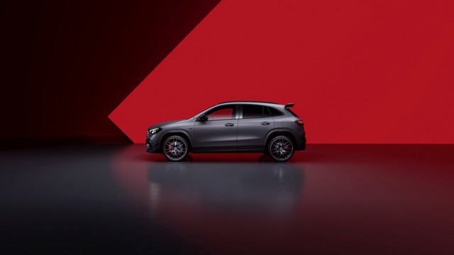 Mercedes-Amg Gla photo 3