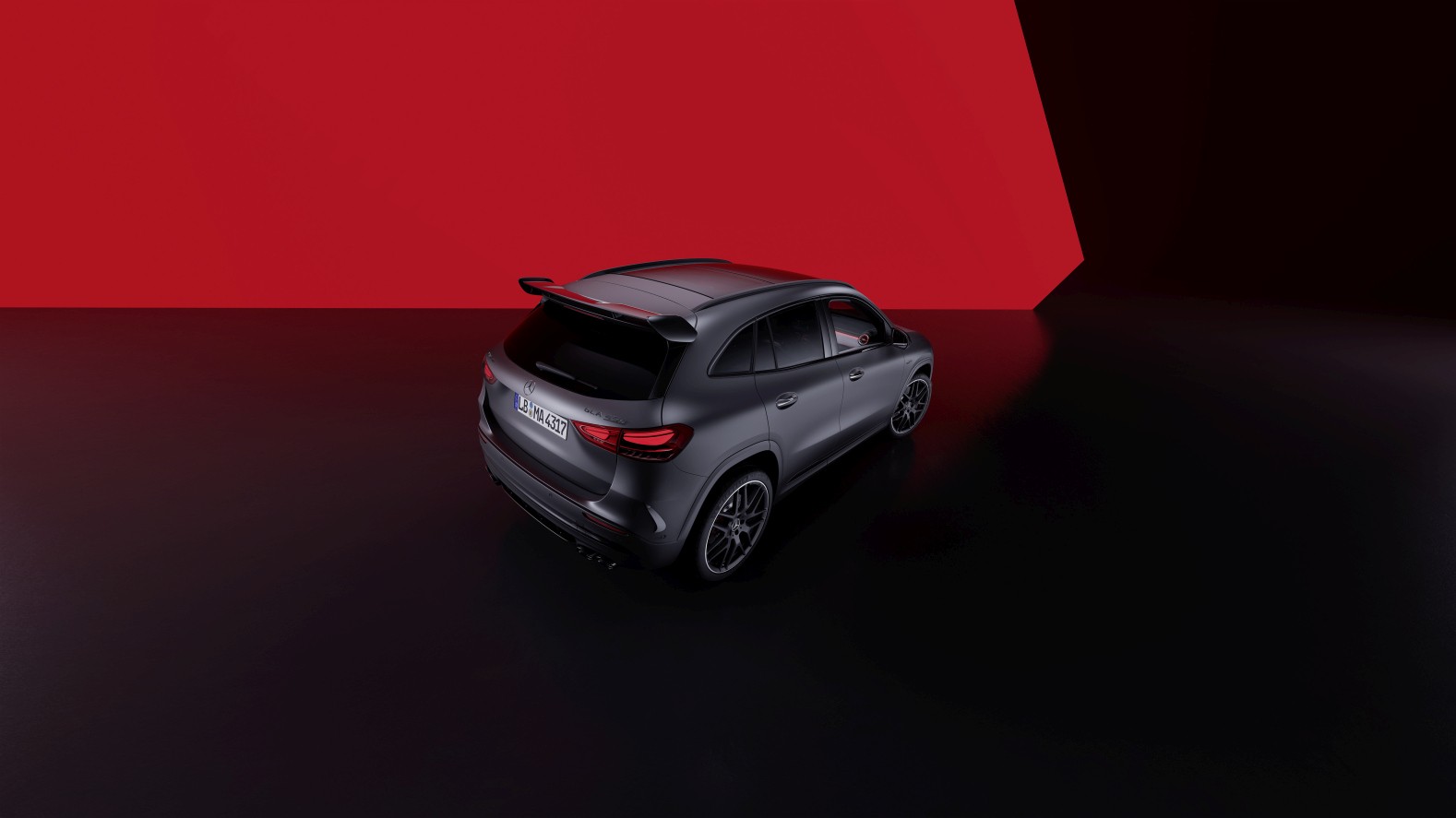Mercedes-Amg Gla photo 4