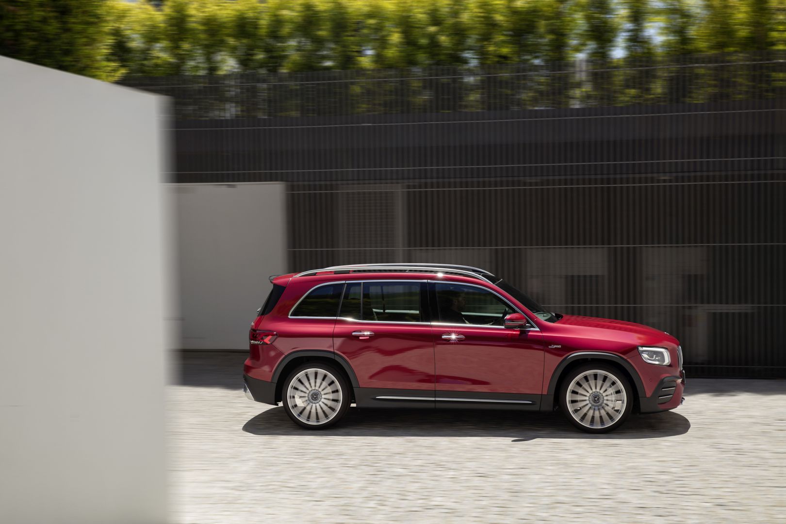 Mercedes-Amg Glb photo 13