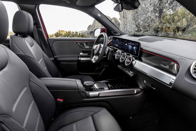 Mercedes-Amg Glb photo 32