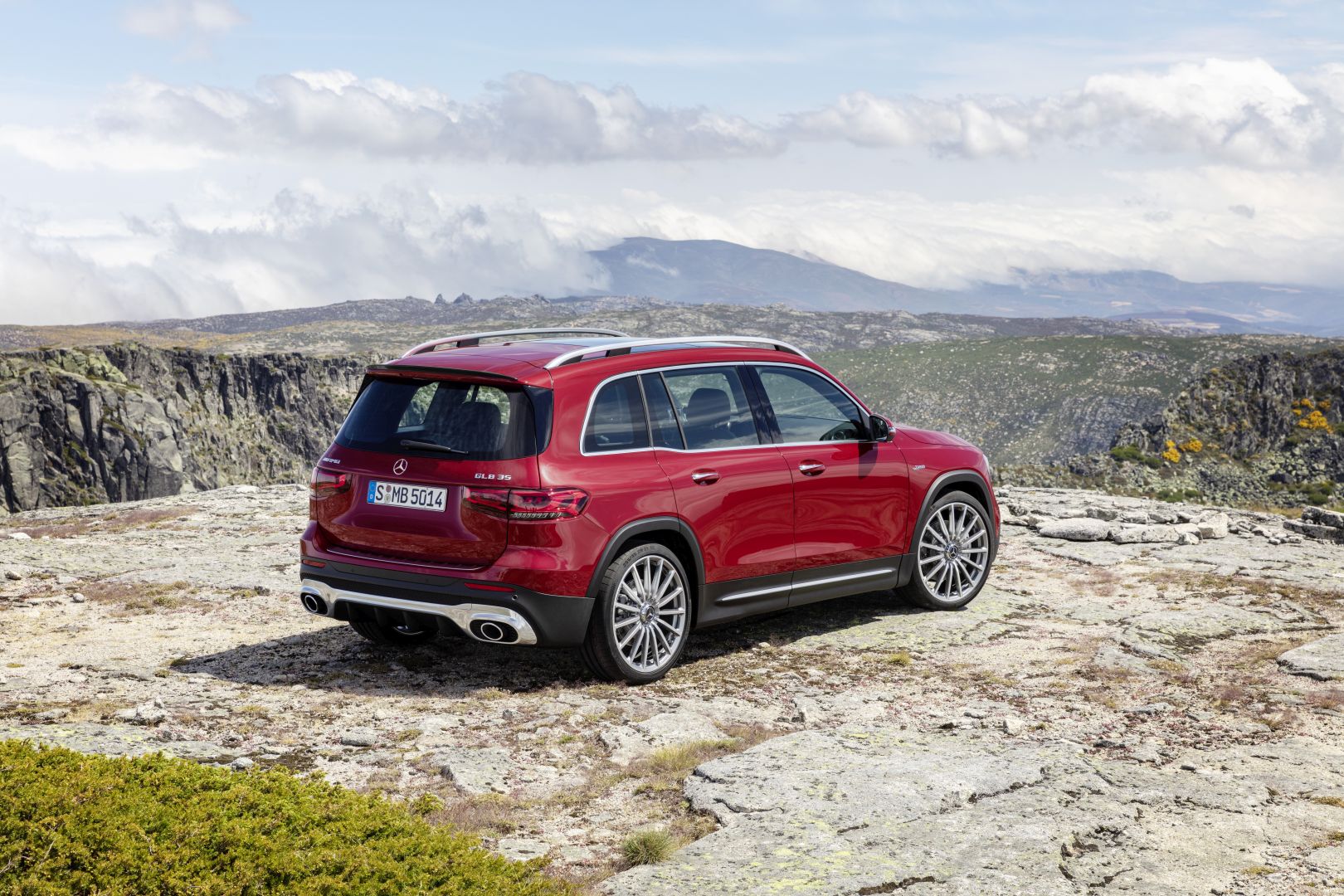 Mercedes-Amg Glb photo 16