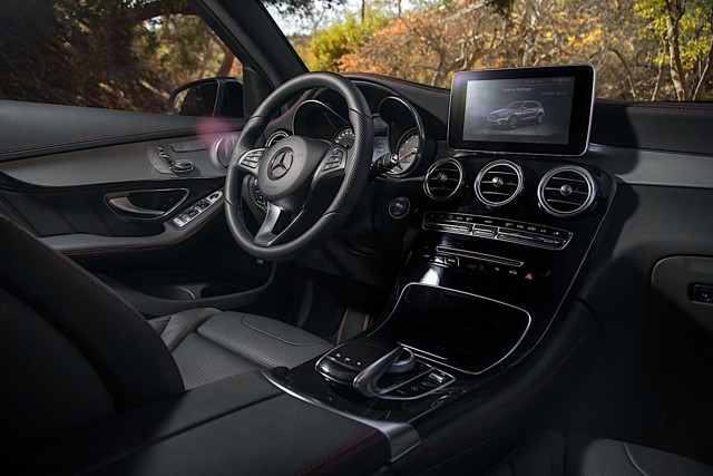 Mercedes-Amg Glc-Class photo 66