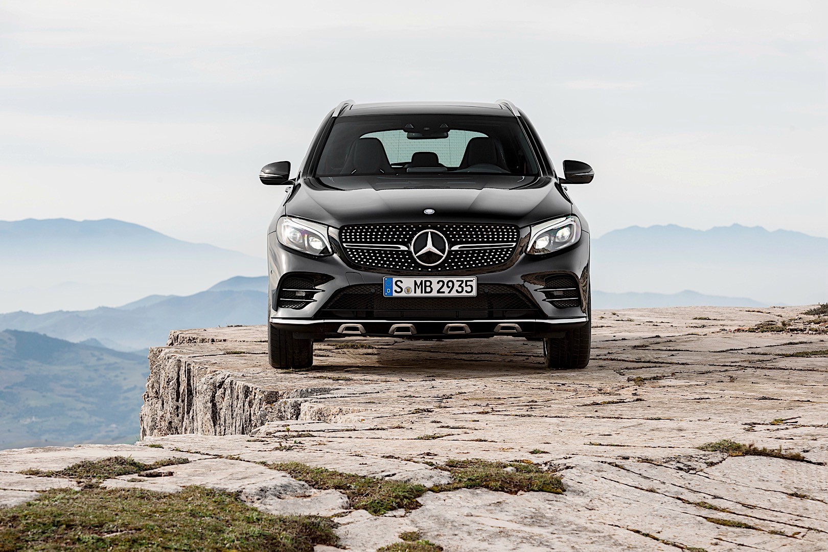 Mercedes-Amg Glc-Class photo 10