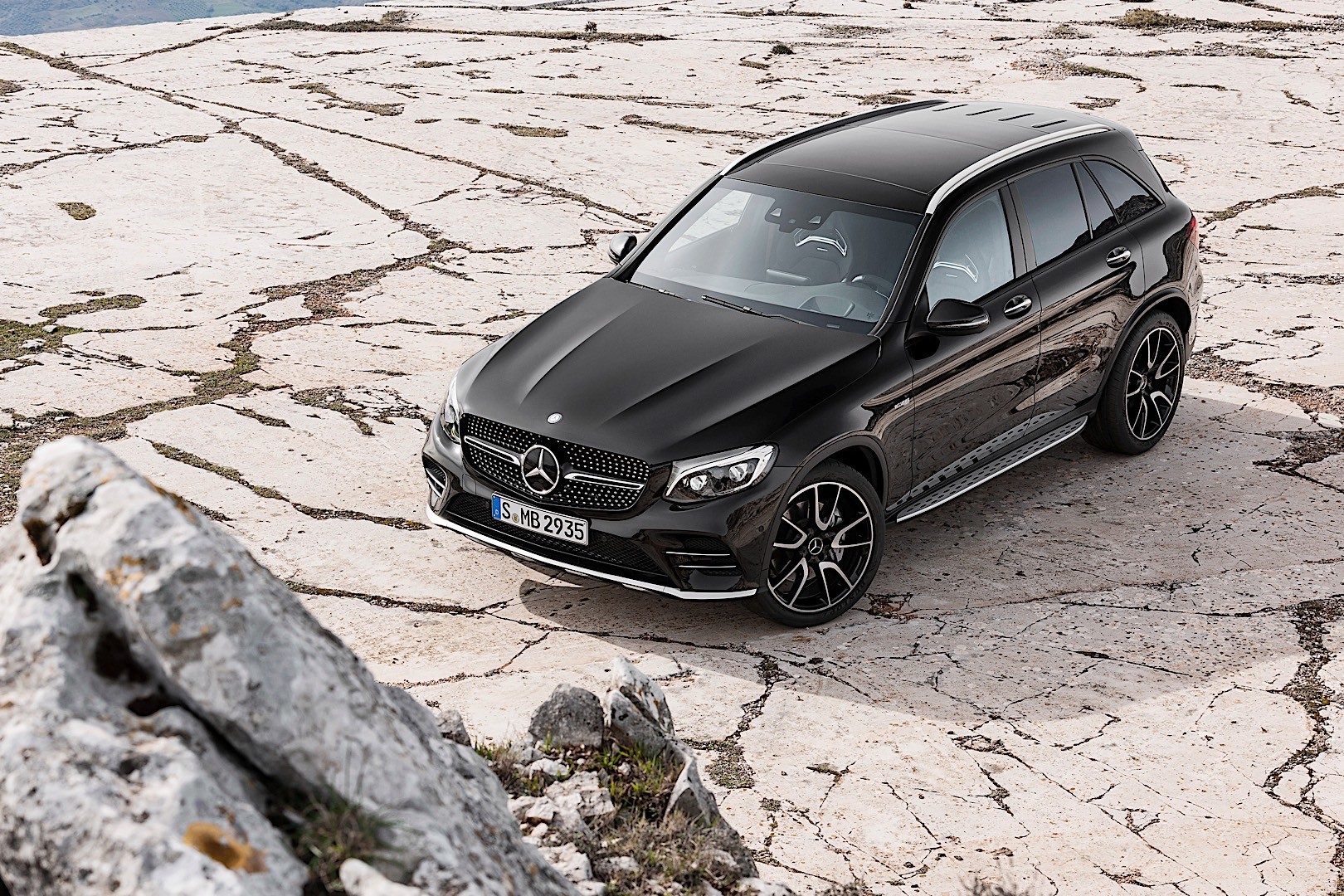 Mercedes-Amg Glc-Class photo 11