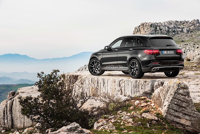 Mercedes-Amg Glc-Class photo 18