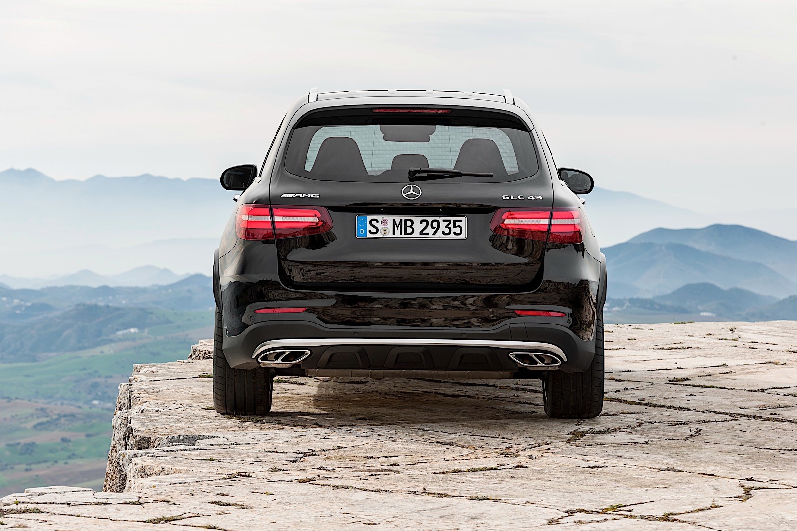 Mercedes-Amg Glc-Class photo 20