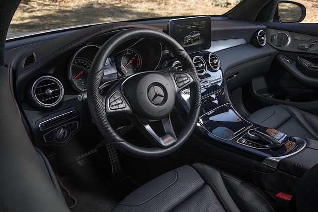 Mercedes-Amg Glc-Class photo 52