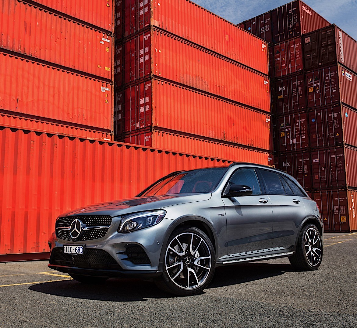 Mercedes-Amg Glc-Class photo 33