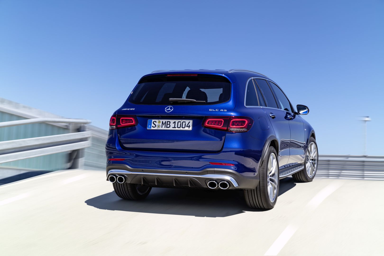 Mercedes-Amg Glc-Class photo 6