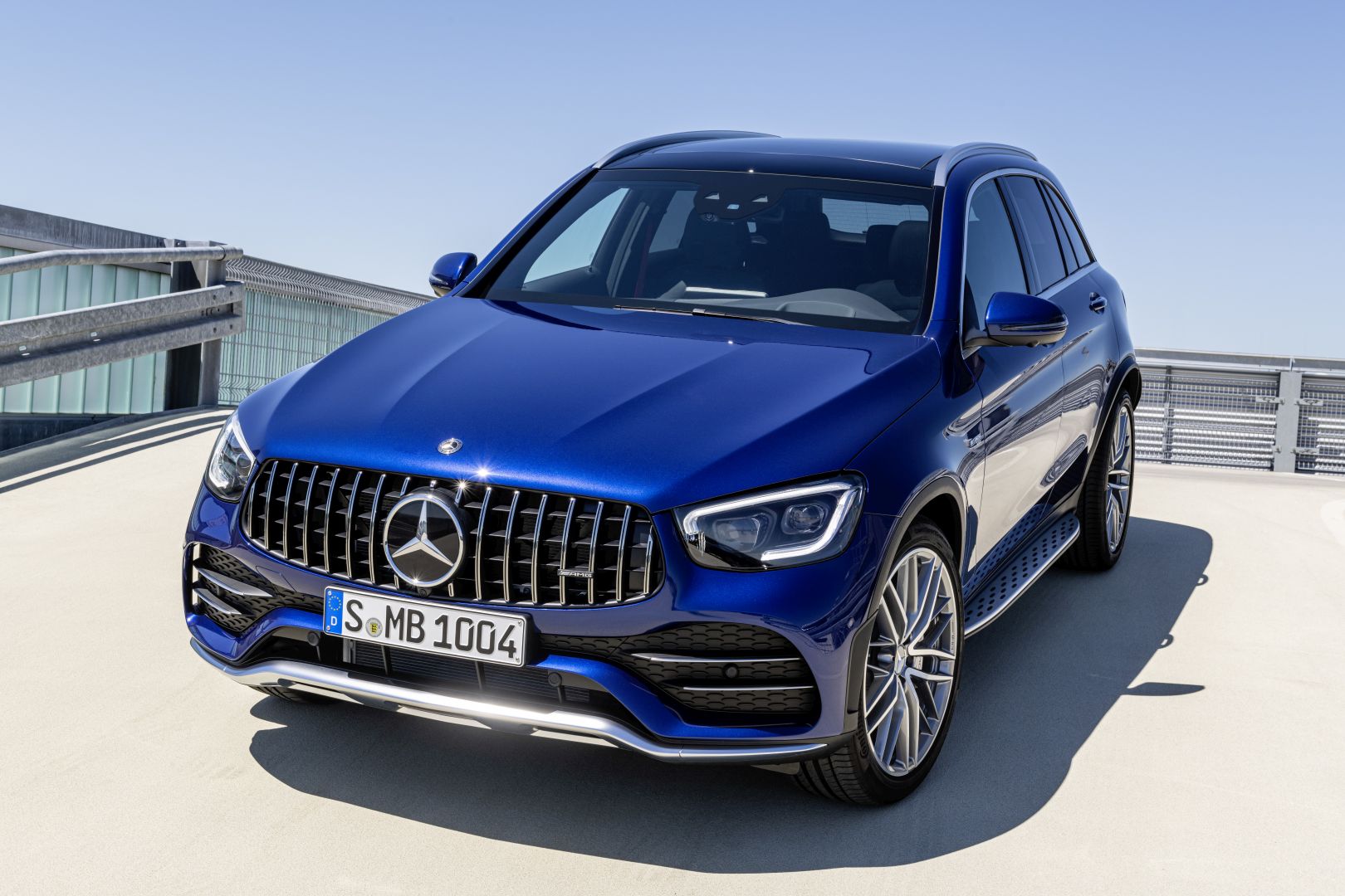Mercedes-Amg Glc-Class photo 11