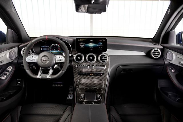 Mercedes-Amg Glc-Class photo 18