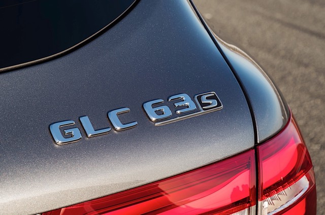 Mercedes-Amg Glc-Class photo 11