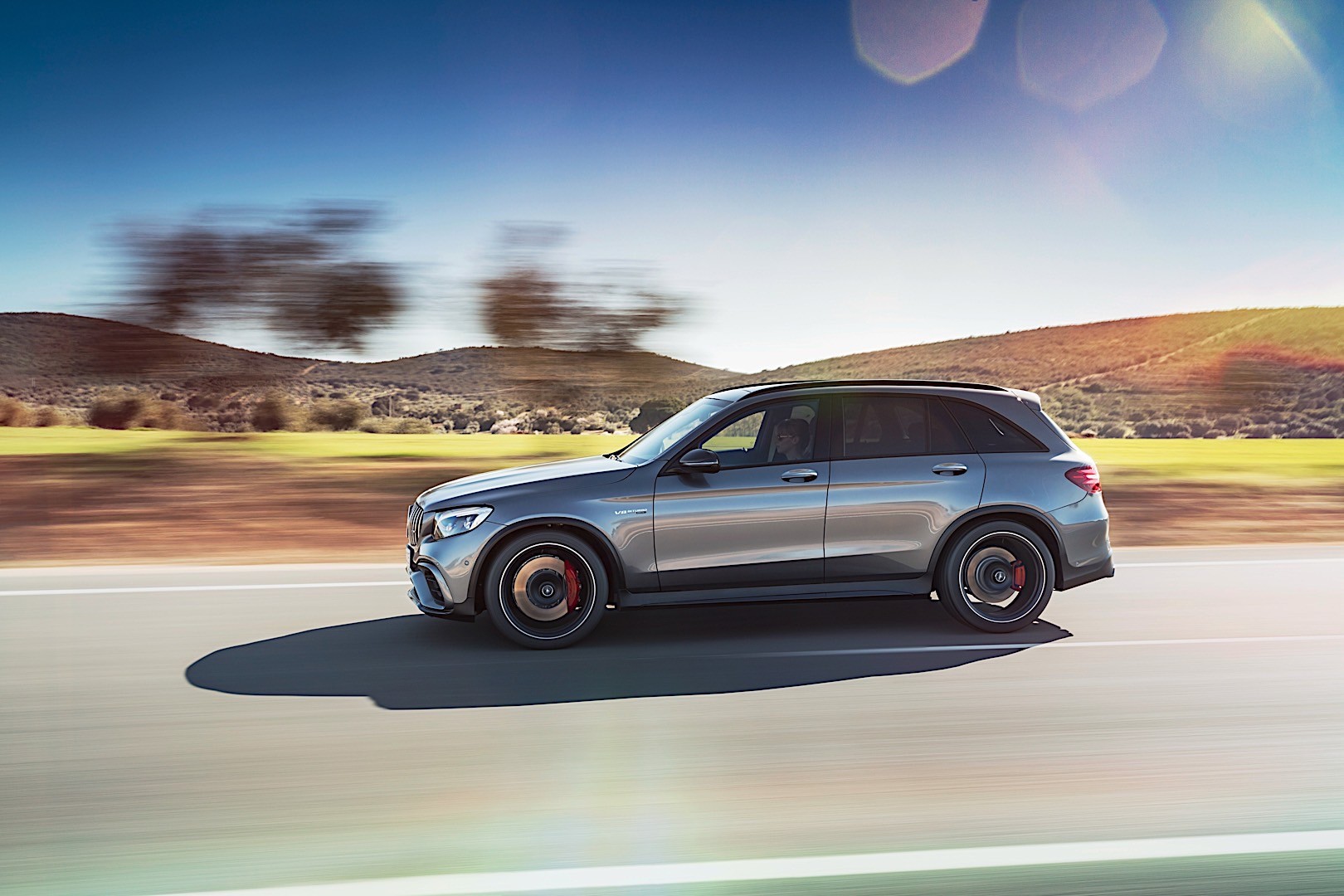 Mercedes-Amg Glc-Class photo 17