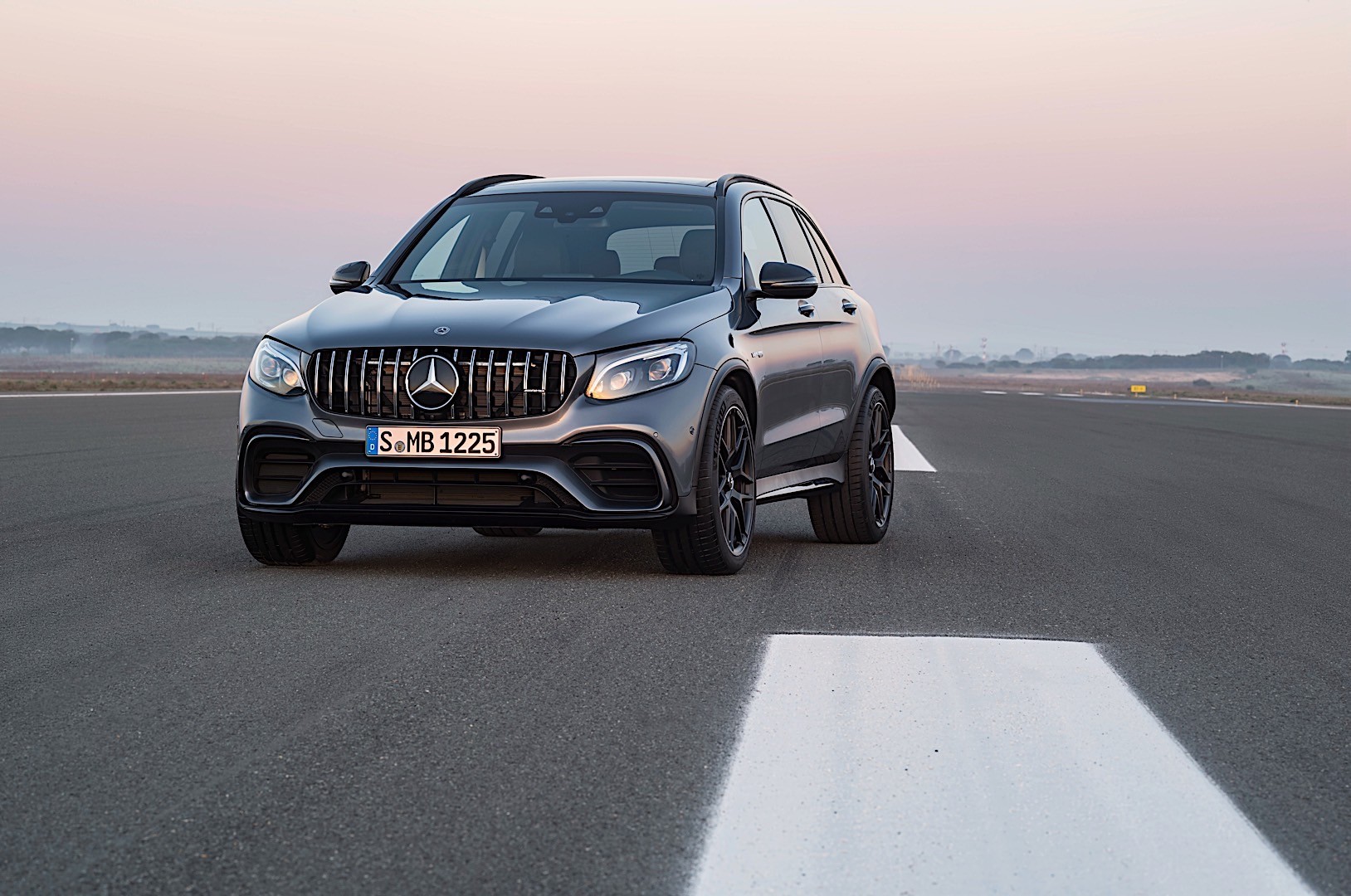 Mercedes-Amg Glc-Class photo 20