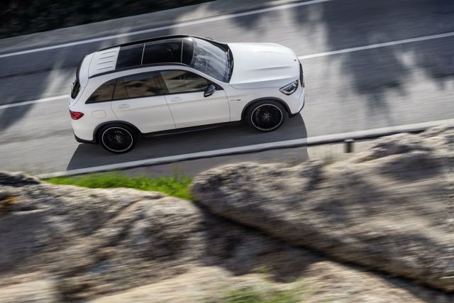 Mercedes-Amg Glc-Class photo 9
