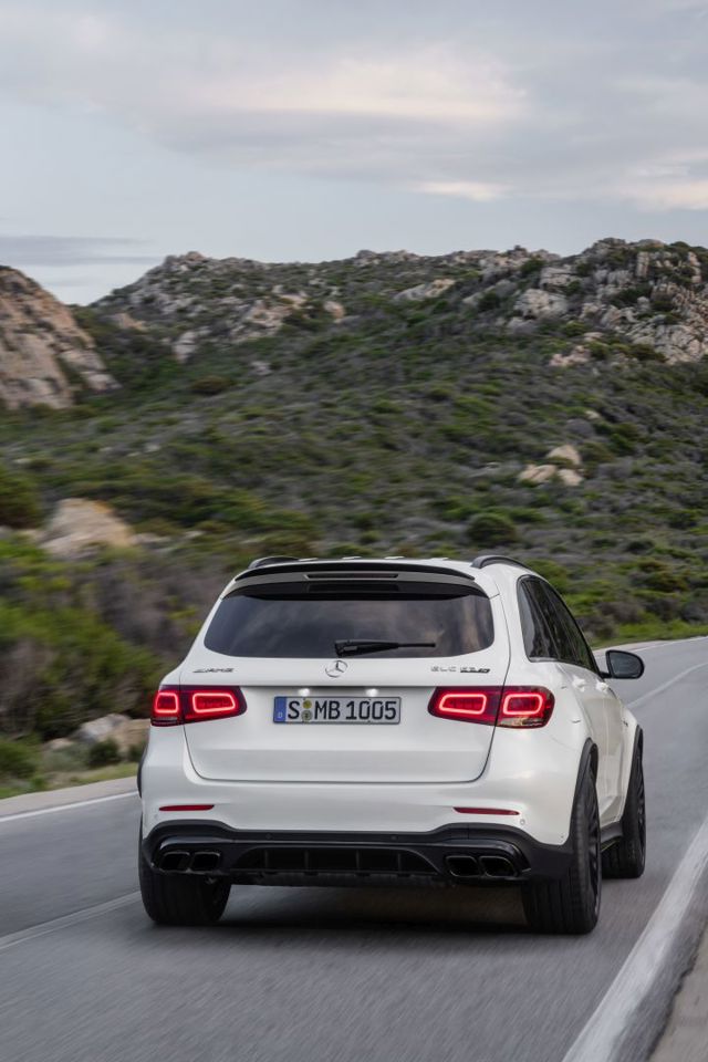 Mercedes-Amg Glc-Class photo 12