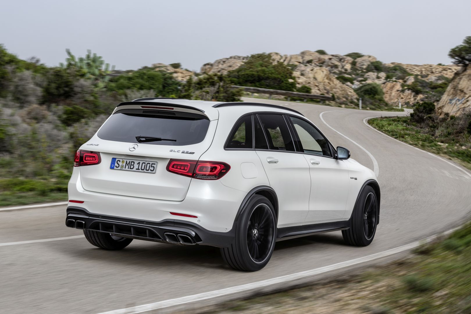 Mercedes-Amg Glc-Class photo 16