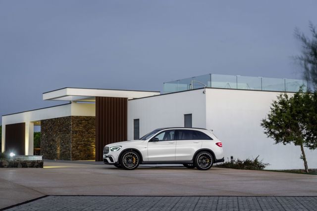 Mercedes-Amg Glc-Class photo 18