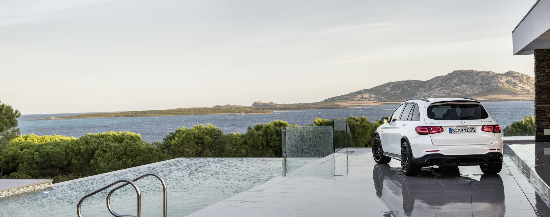 Mercedes-Amg Glc-Class photo 24