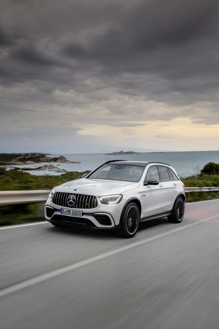 Mercedes-Amg Glc-Class photo 31