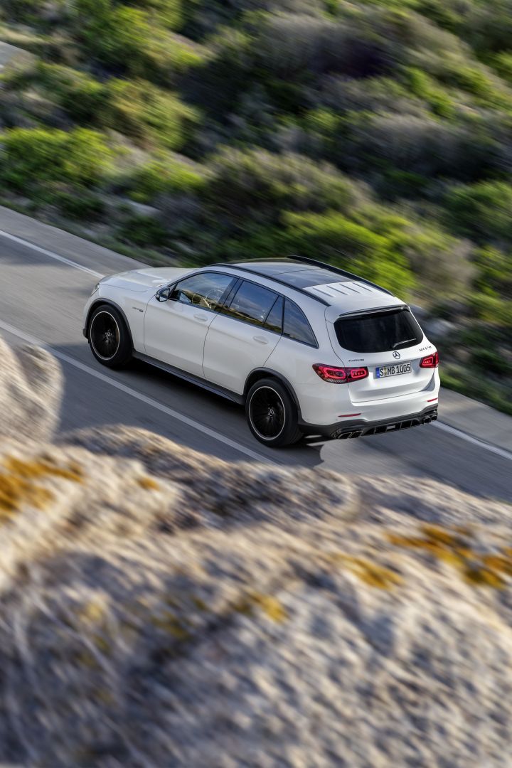 Mercedes-Amg Glc-Class photo 32