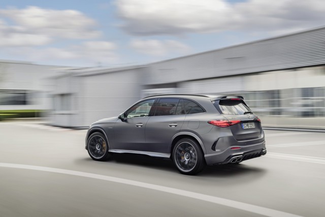 Mercedes-Amg Glc-Class photo 4