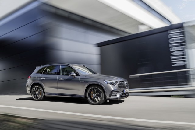 Mercedes-Amg Glc-Class photo 6