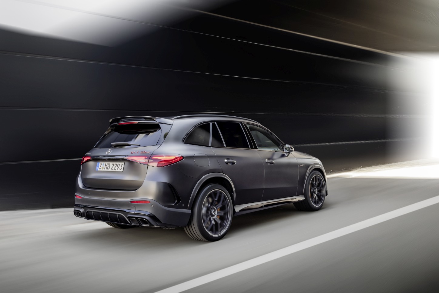 Mercedes-Amg Glc-Class photo 7