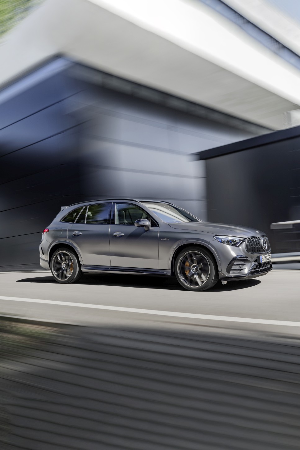 Mercedes-Amg Glc-Class photo 11