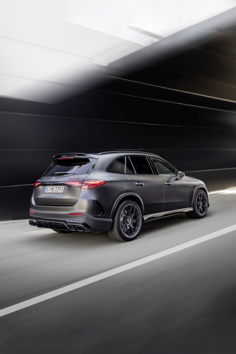 Mercedes-Amg Glc-Class photo 12