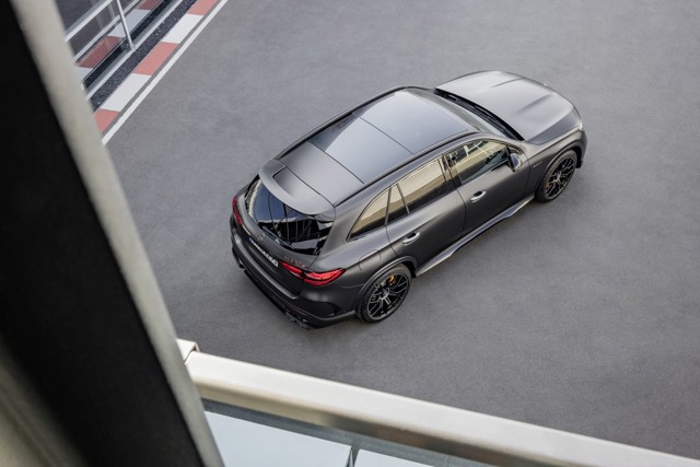 Mercedes-Amg Glc-Class photo 20