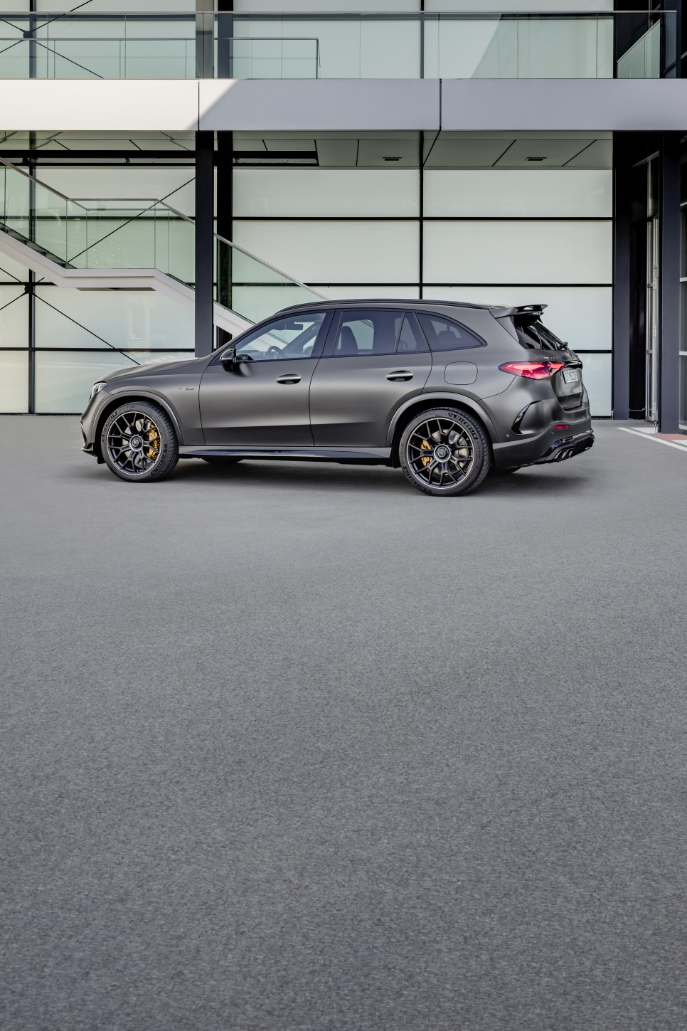 Mercedes-Amg Glc-Class photo 22