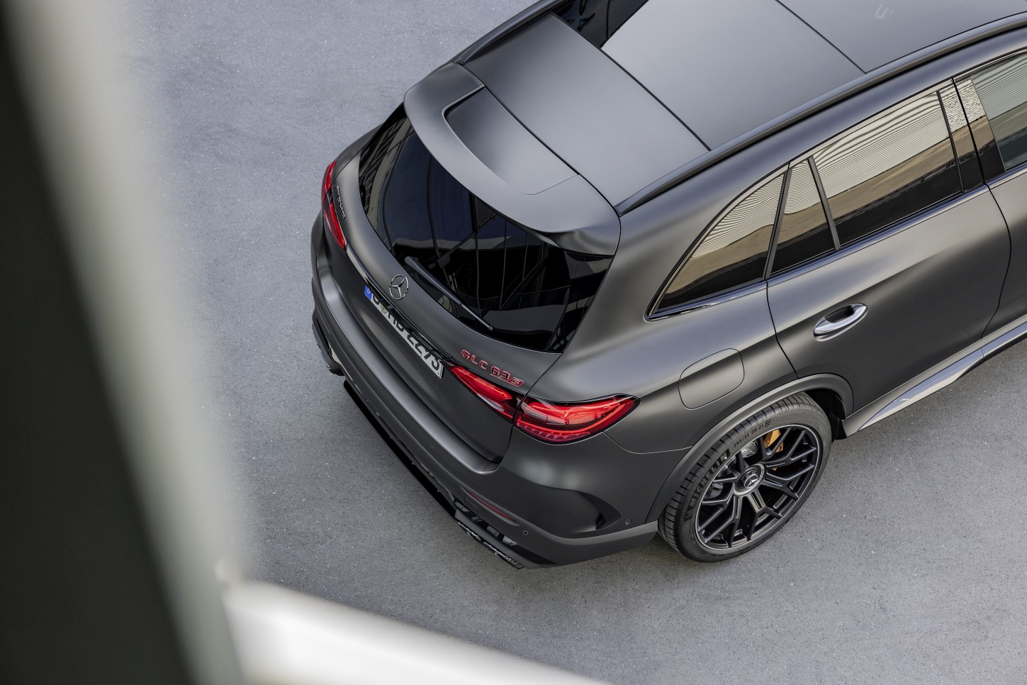 Mercedes-Amg Glc-Class photo 23