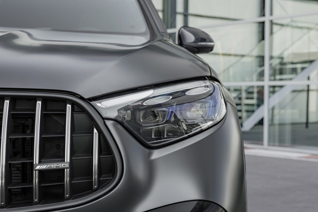 Mercedes-Amg Glc-Class photo 26
