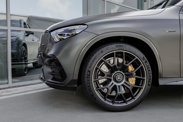 Mercedes-Amg Glc-Class photo 27
