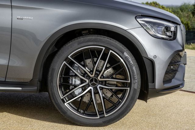 Mercedes-Amg Glc Coupe photo 18