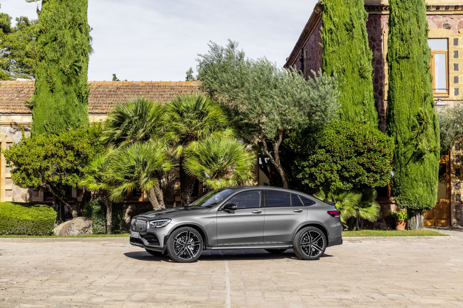 Mercedes-Amg Glc Coupe photo 2