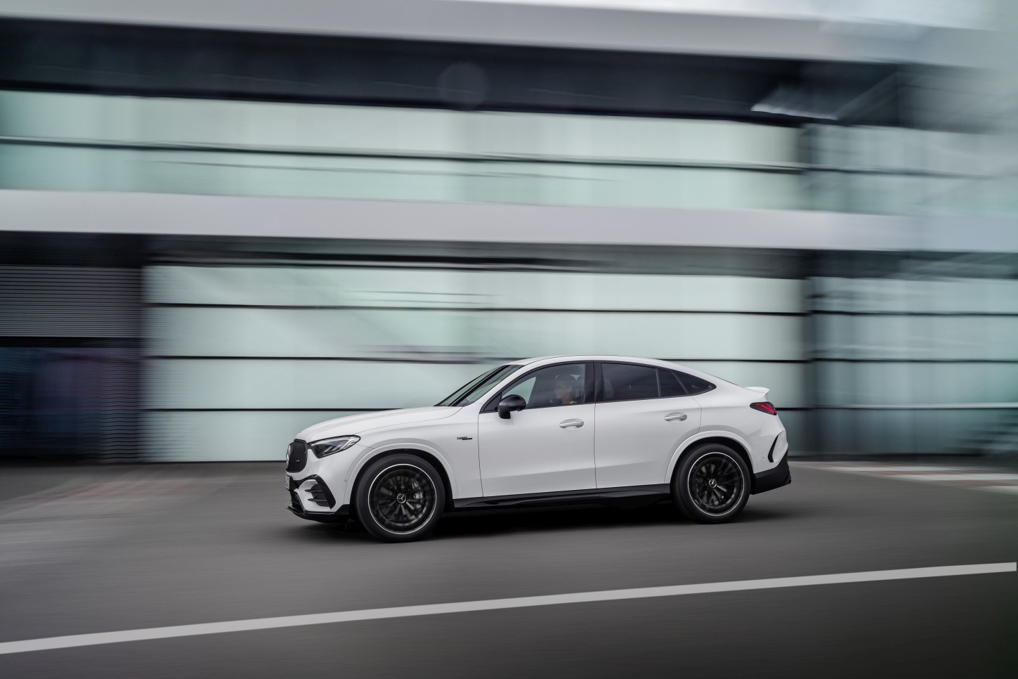 Mercedes-Amg Glc Coupe photo 5
