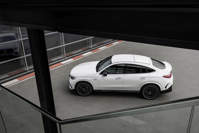 Mercedes-Amg Glc Coupe photo 14