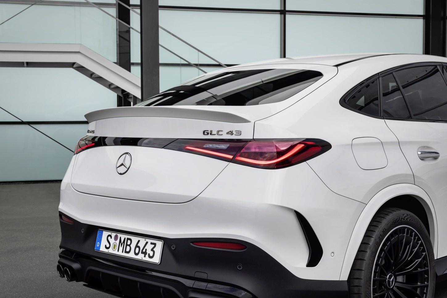 Mercedes-Amg Glc Coupe photo 15
