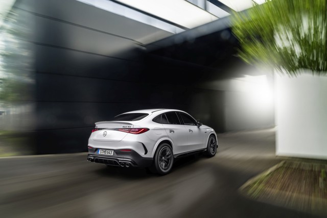 Mercedes-Amg Glc Coupe photo 4