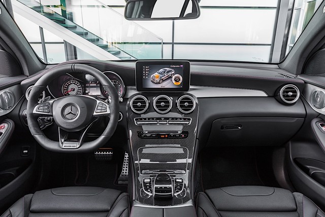 Mercedes-Amg Glc Coupe photo 35