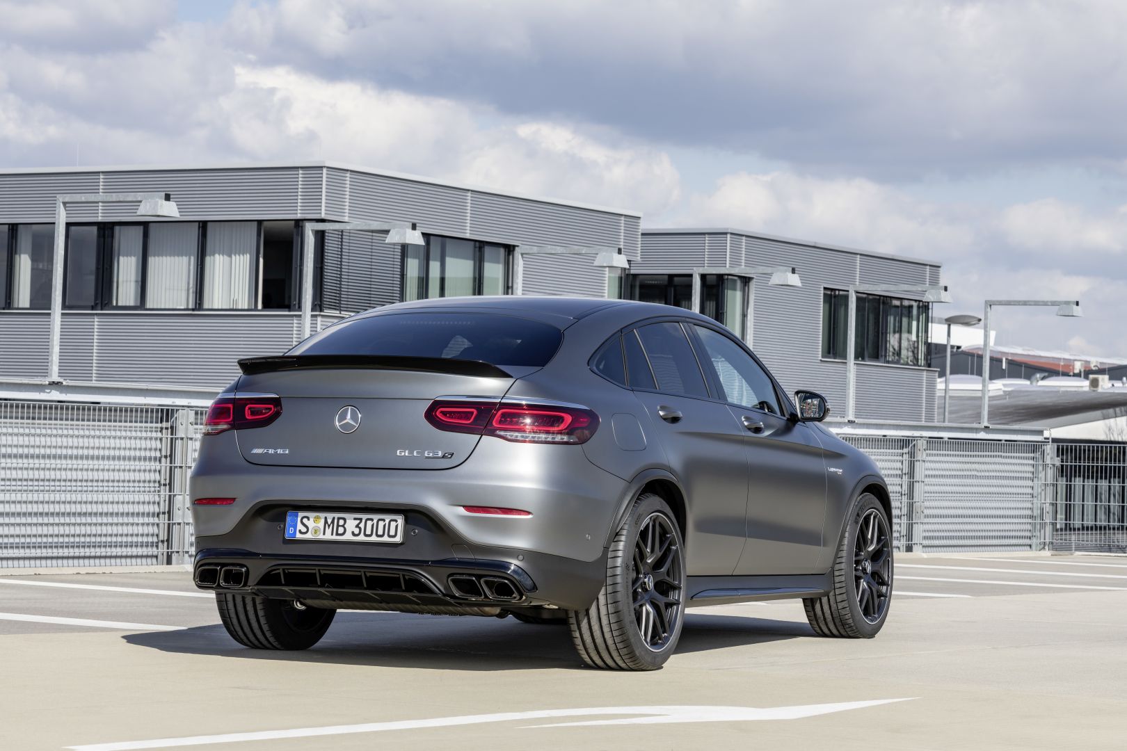 Mercedes-Amg Glc Coupe photo 9