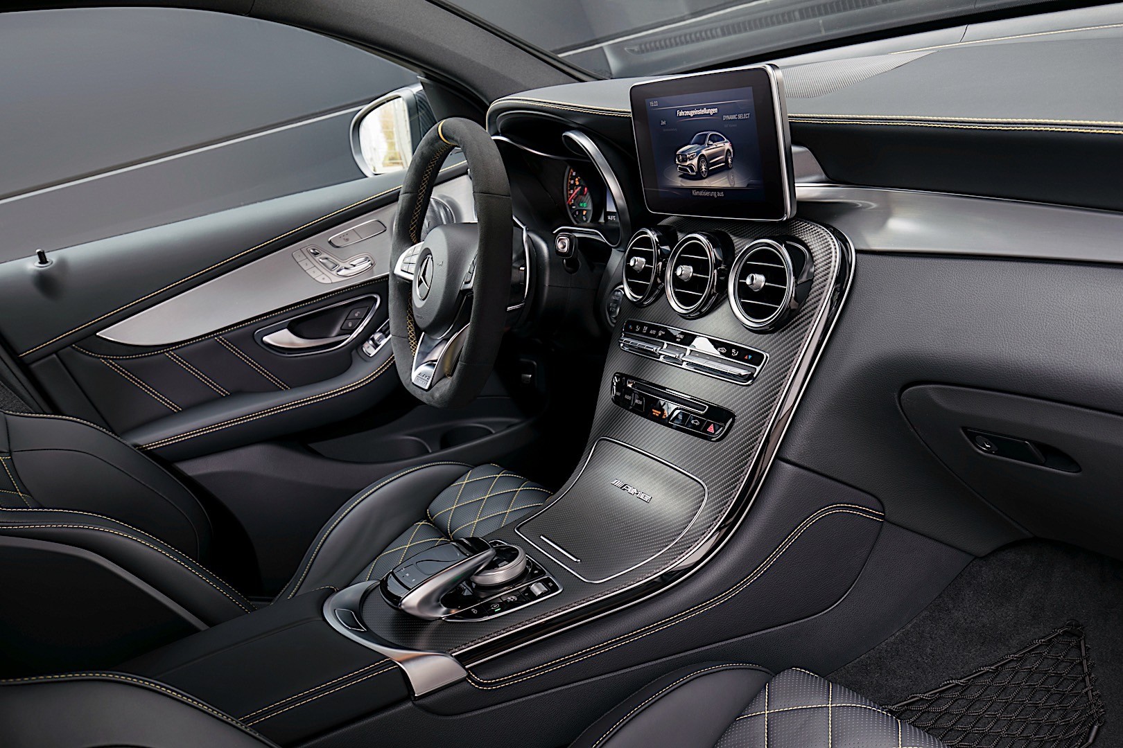 Mercedes-Amg Glc Coupe photo 29