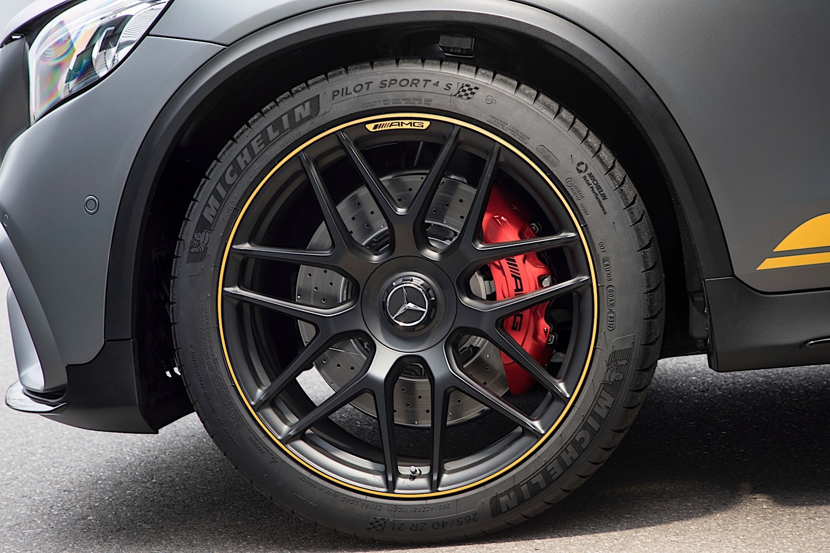 Mercedes-Amg Glc Coupe photo 18