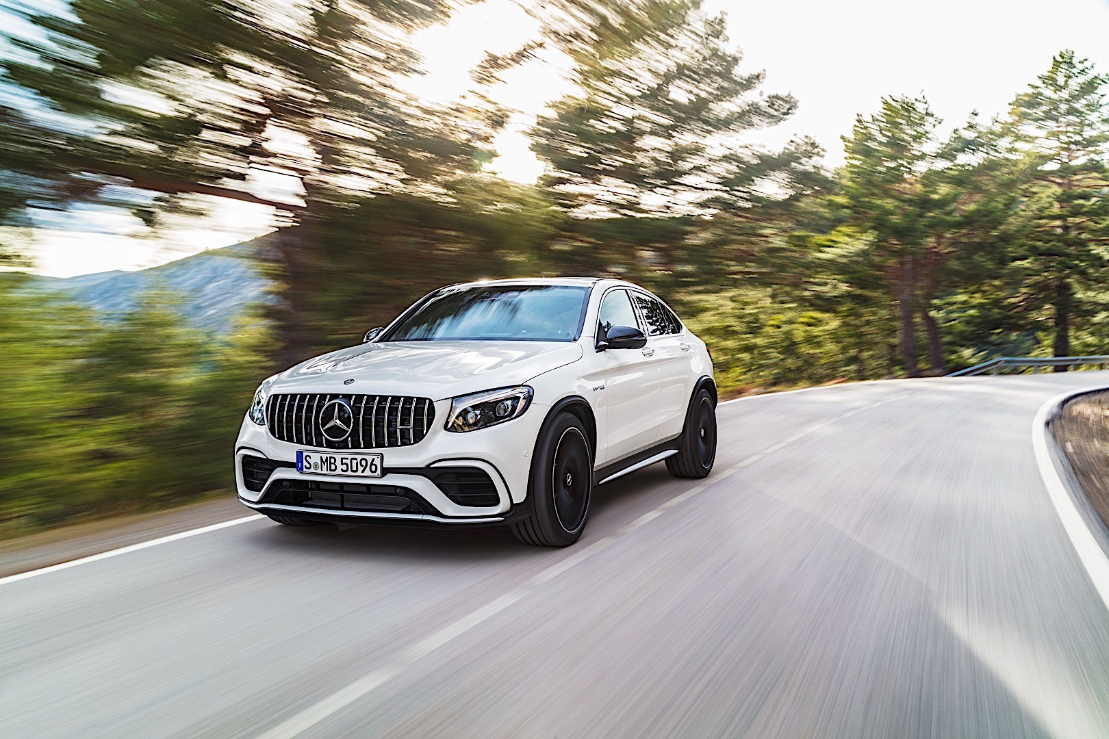 Mercedes-Amg Glc Coupe photo 27