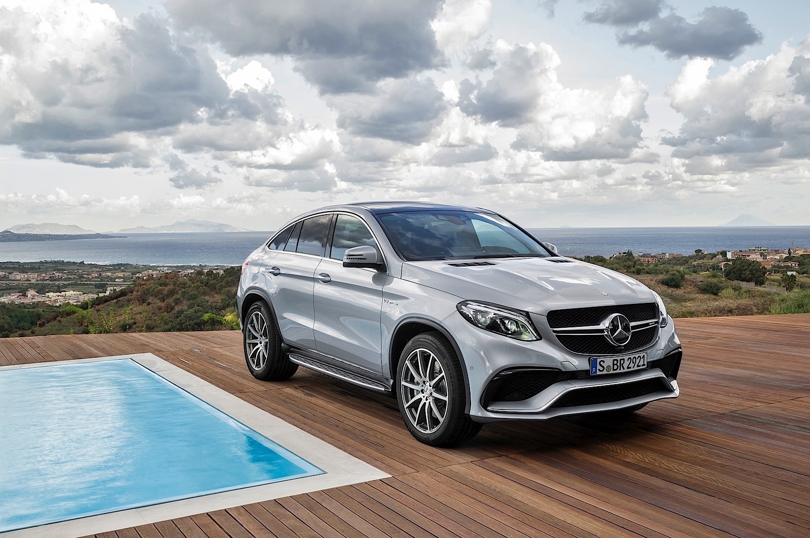 Mercedes-Amg Gle Coupe photo 16