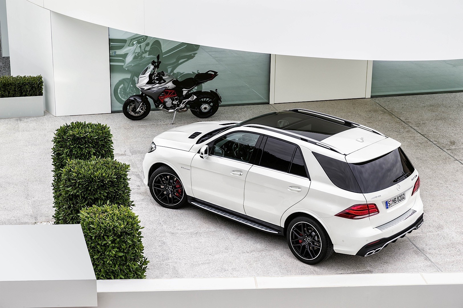 Mercedes-Amg Gle photo 2