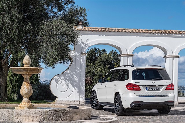 Mercedes-Amg Gls- Class photo 1